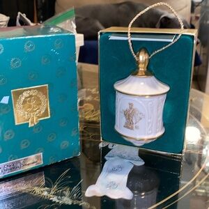 Vintage Lenox China 1986 Annual Christmas Ornament